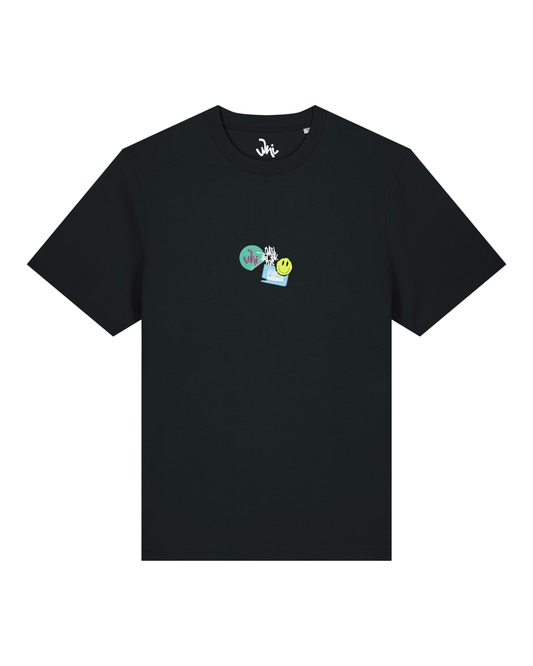 sticker logo tee